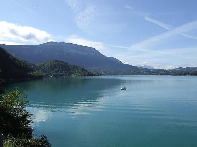 Hotel Du Poete Tresserve 3*,